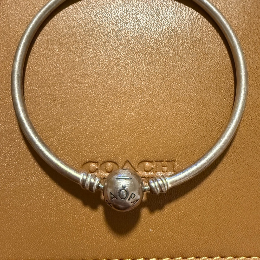 Pandora silver bangle